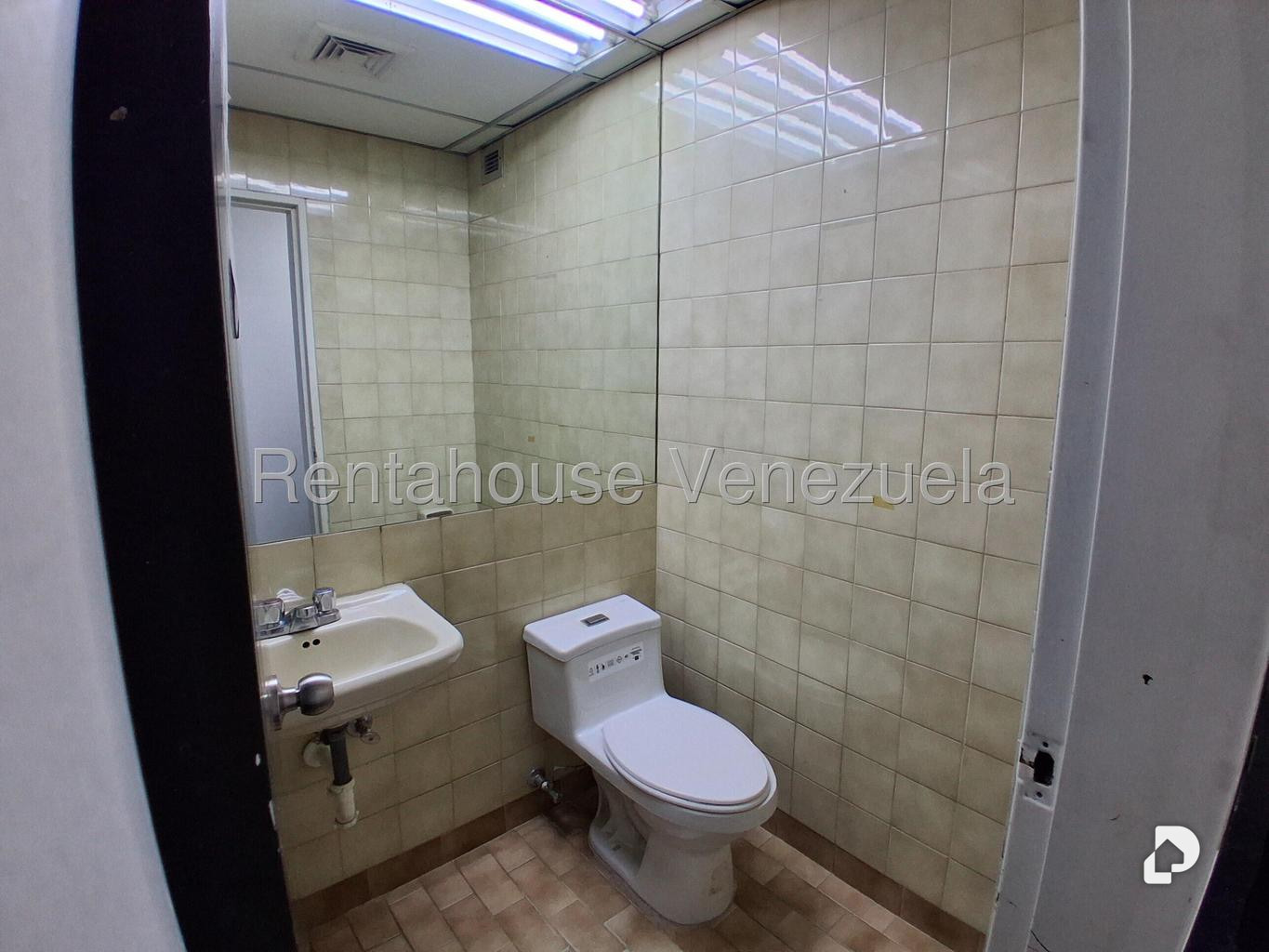 Oficina en El Rosal, Caracas – 10