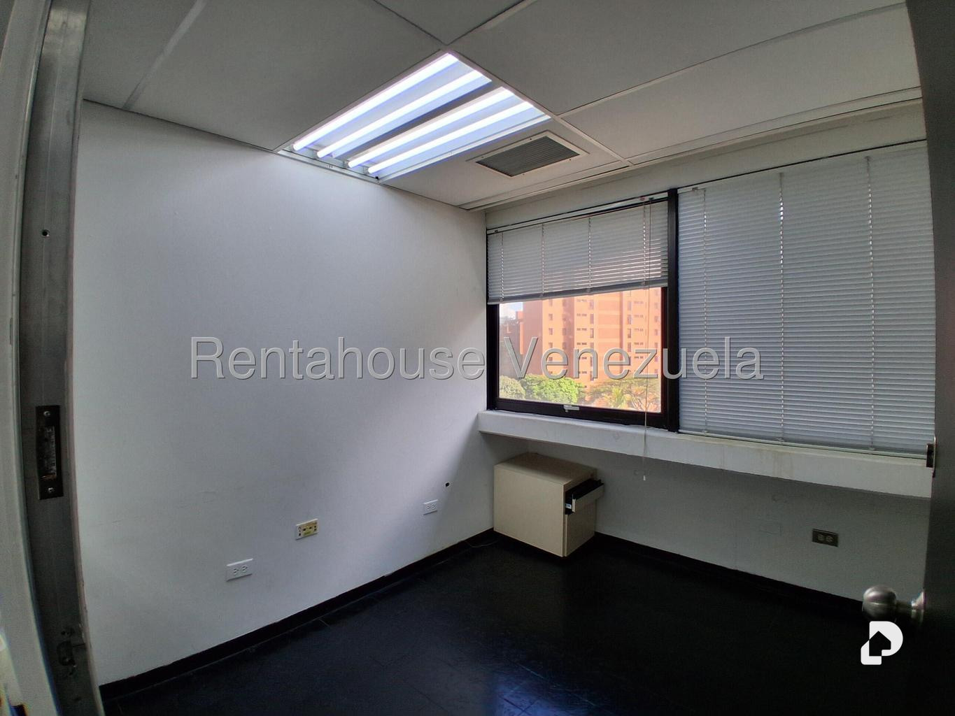 Oficina en El Rosal, Caracas – 7