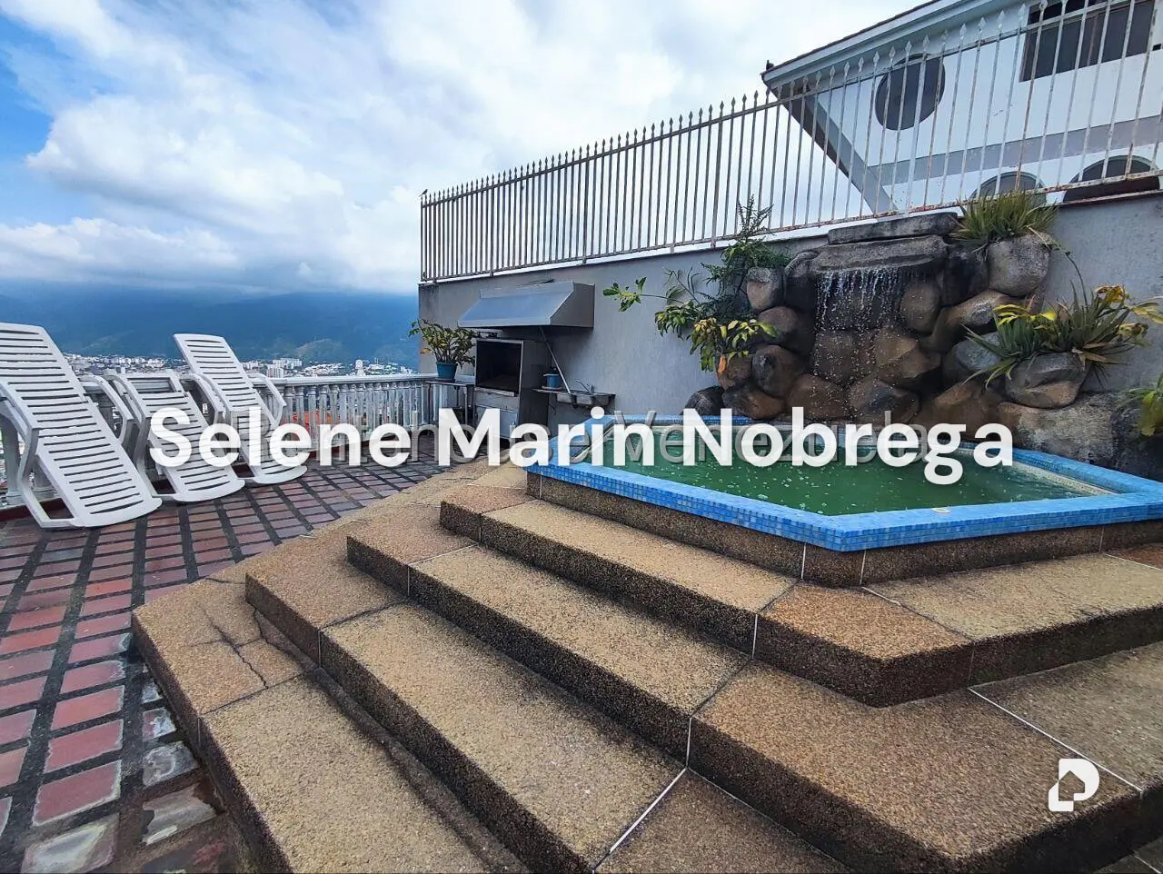 Local comercial en Campo Alegre, Caracas – 18