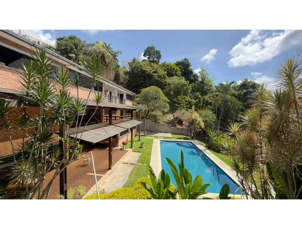 Casa en Valle Arriba, Caracas - 1