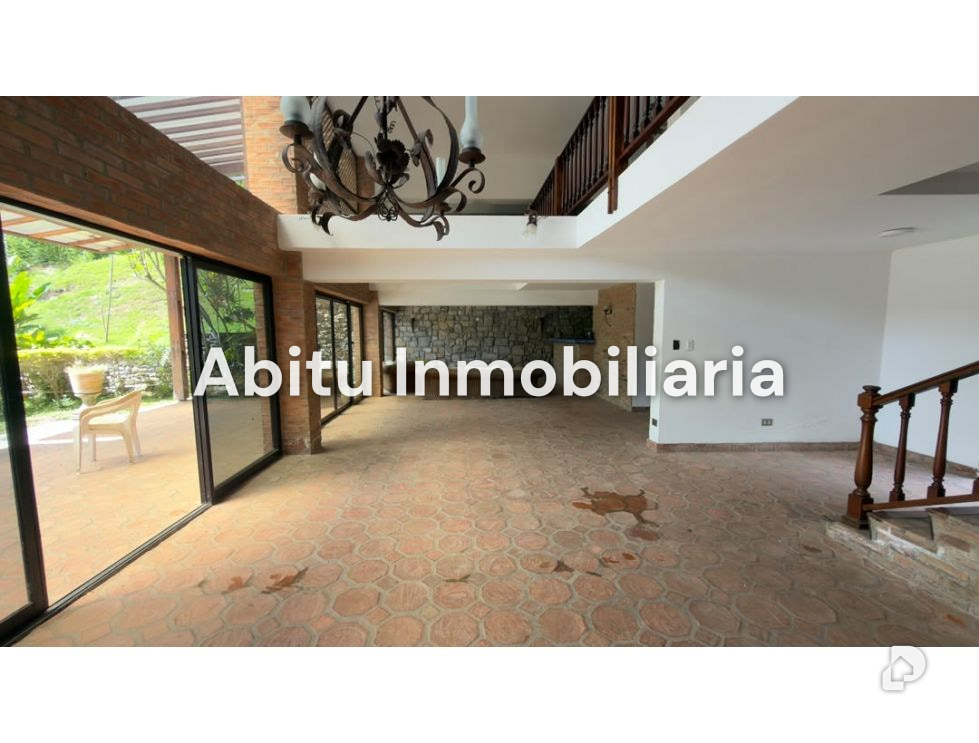Casa en Valle Arriba, Caracas – 8