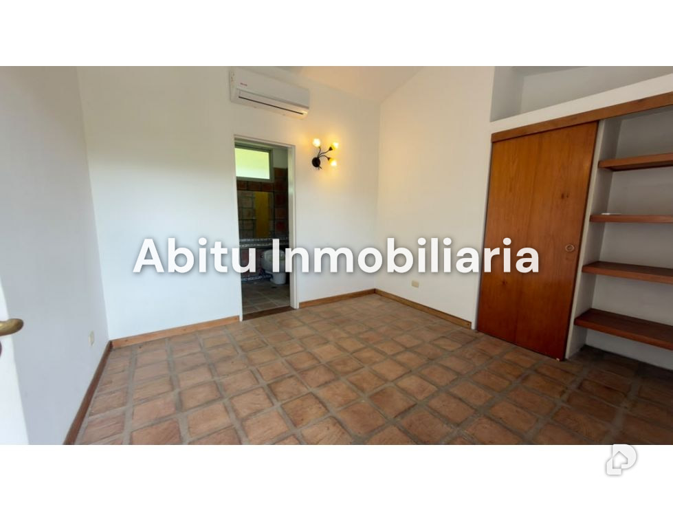 Casa en Valle Arriba, Caracas – 17