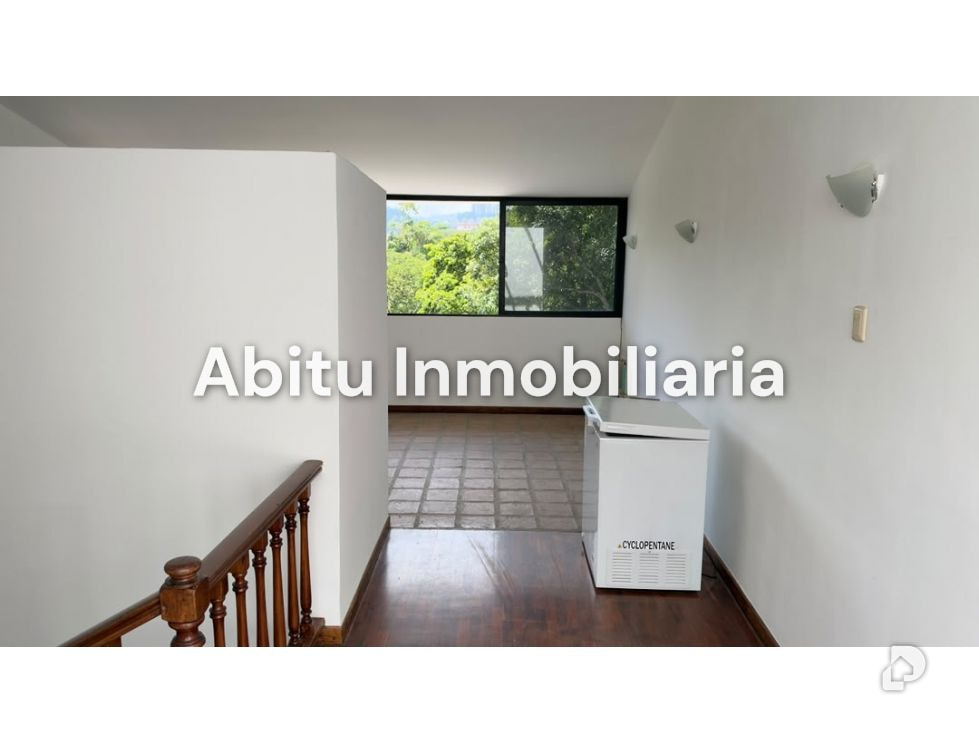 Casa en Valle Arriba, Caracas – 19
