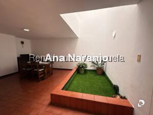 Casa en Alto Prado, Caracas – 15