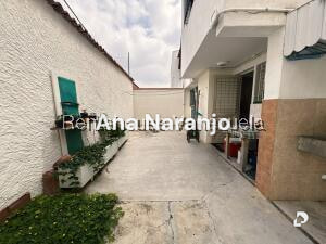 Casa en Alto Prado, Caracas – 22