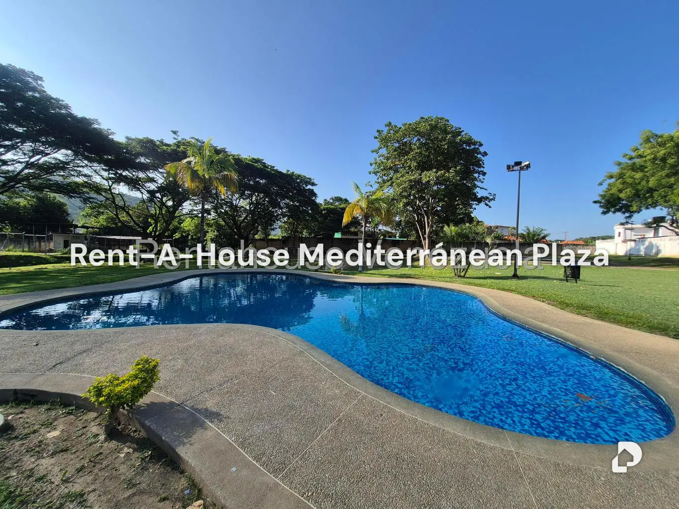 Casa en Villas de Alcala, San Diego – 2
