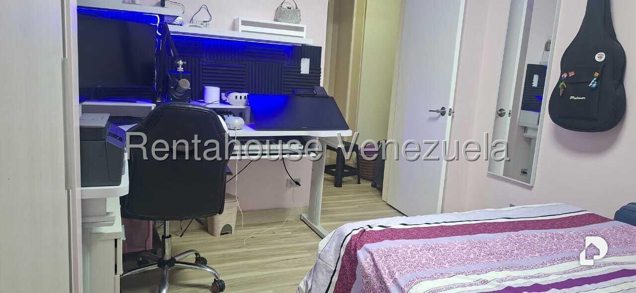 Apartamento en Colinas de Bello Monte, Caracas – 25
