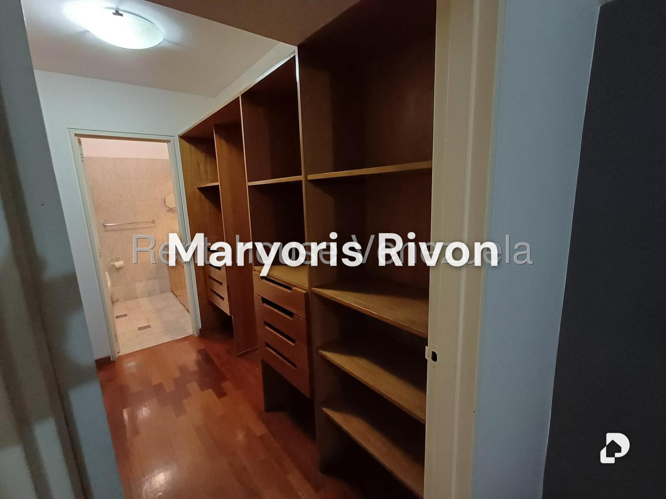 Apartamento en Campo Alegre, Caracas – 52