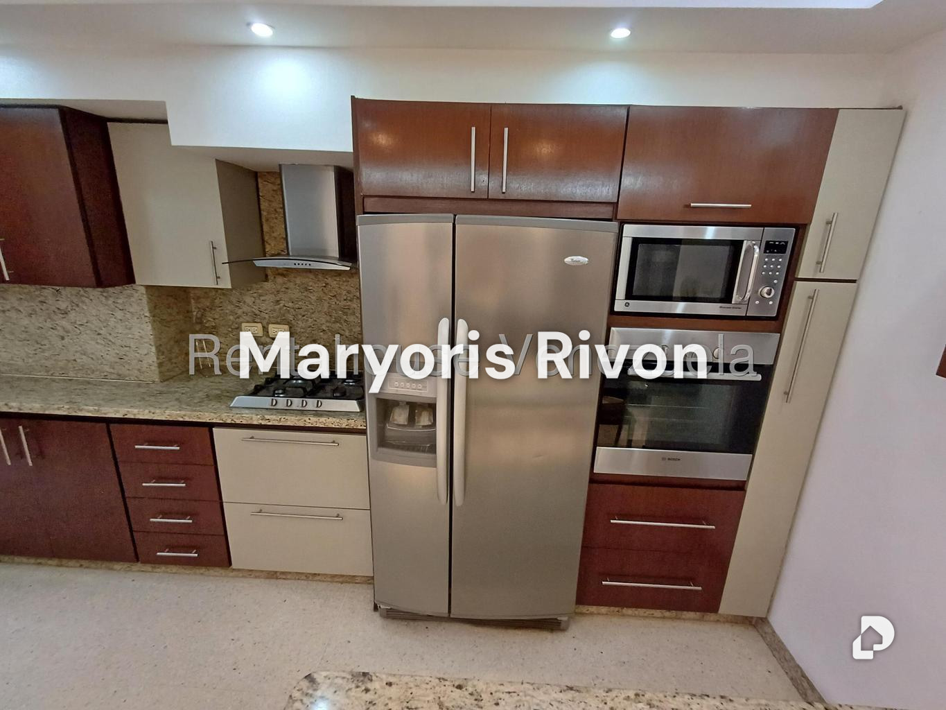 Apartamento en Campo Alegre, Caracas – 32