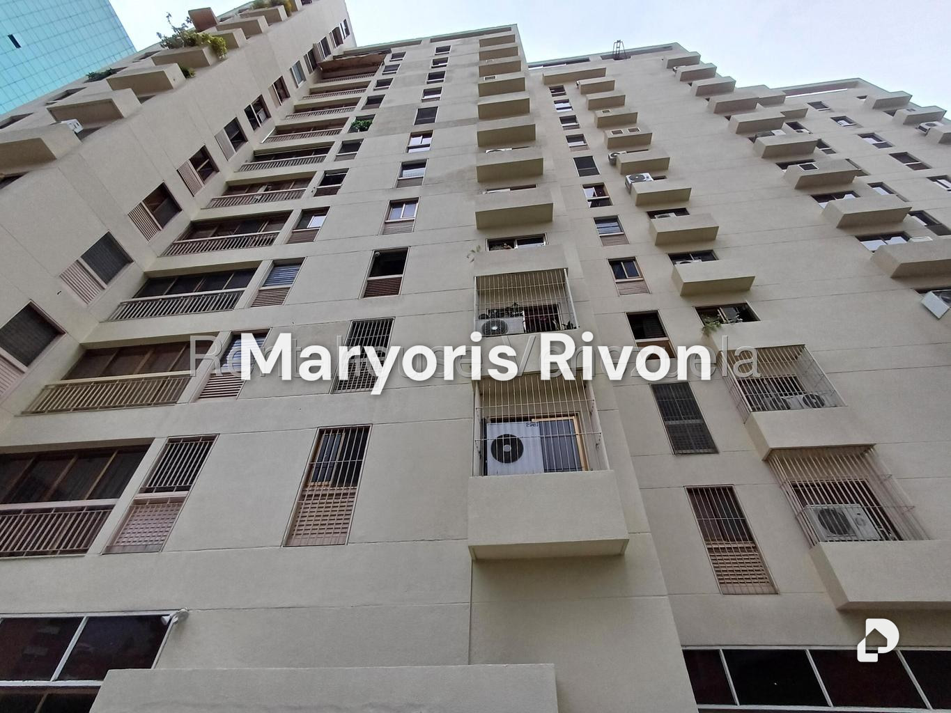 Apartamento en Campo Alegre, Caracas – 72