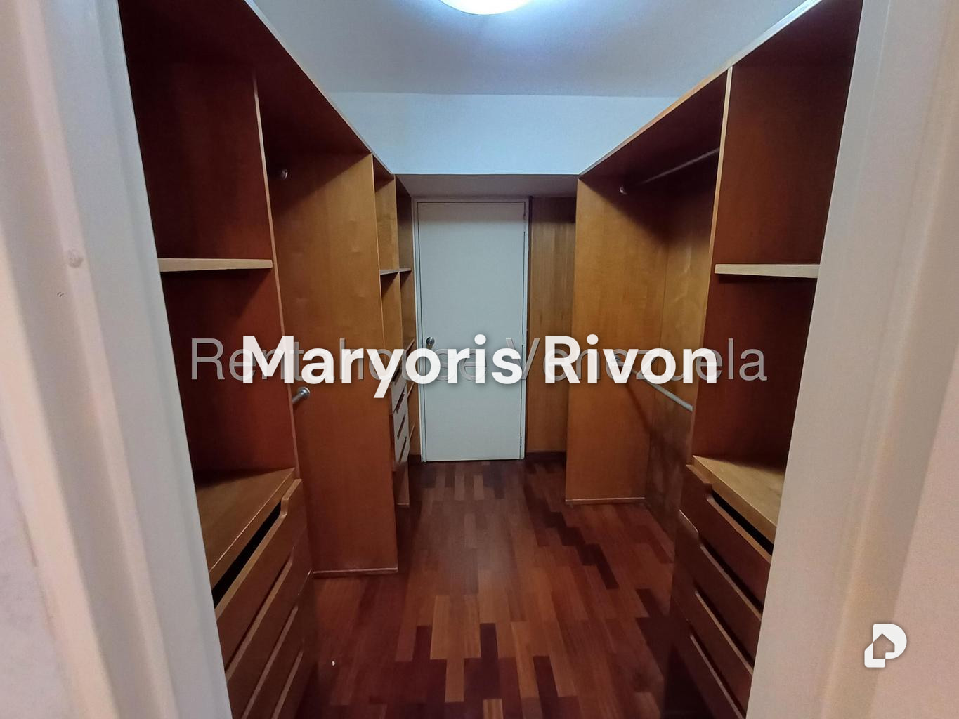 Apartamento en Campo Alegre, Caracas – 50