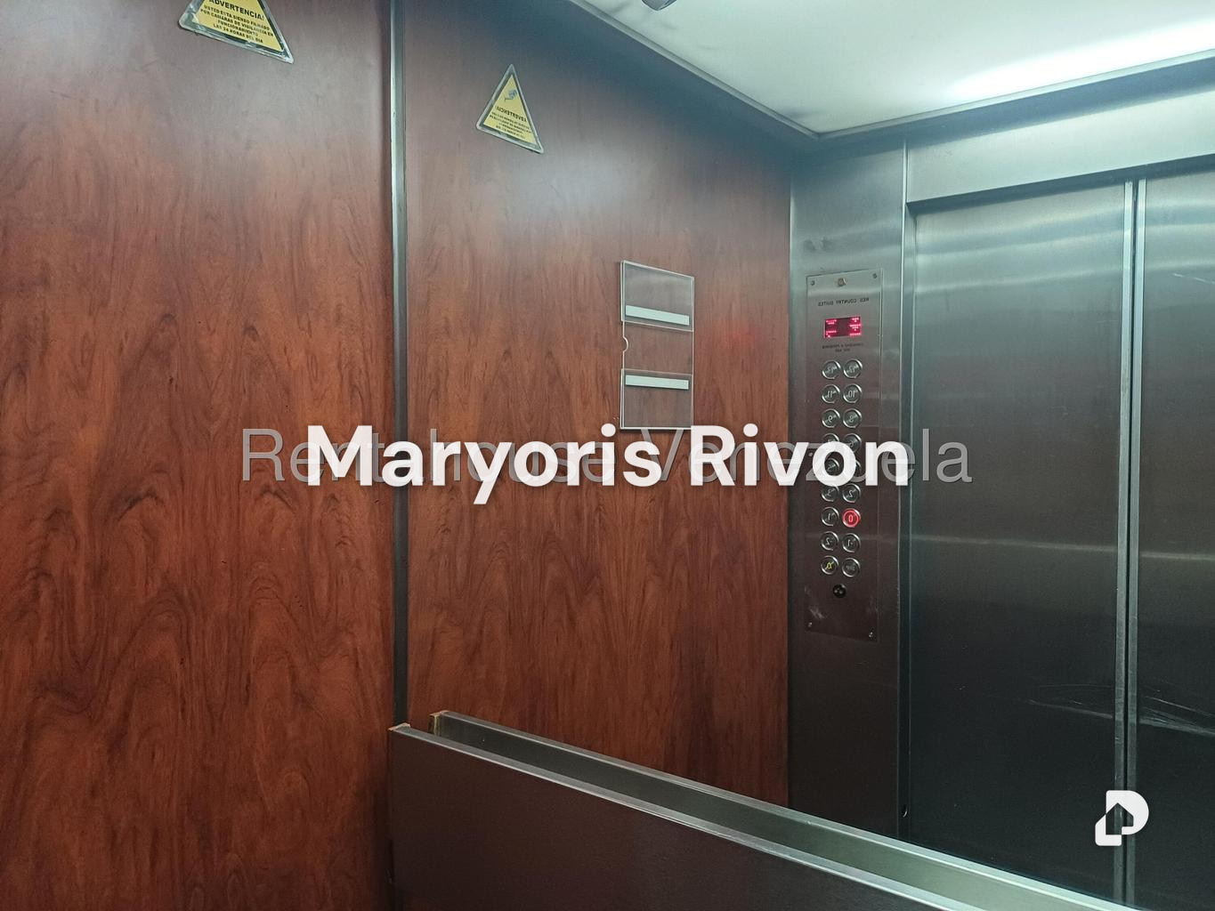 Apartamento en Campo Alegre, Caracas – 13