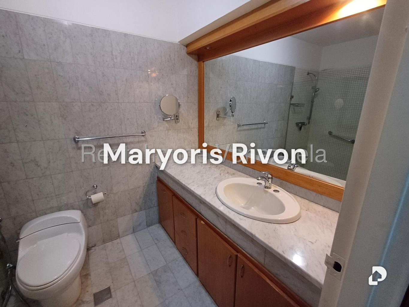 Apartamento en Campo Alegre, Caracas – 58