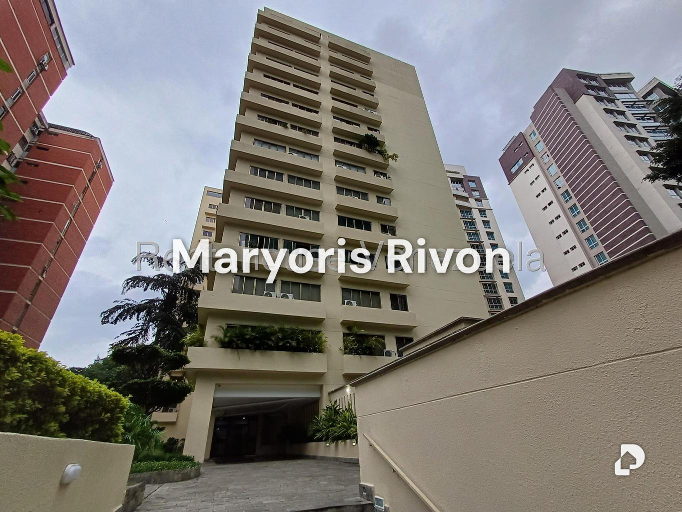 Apartamento en Campo Alegre, Caracas – 77