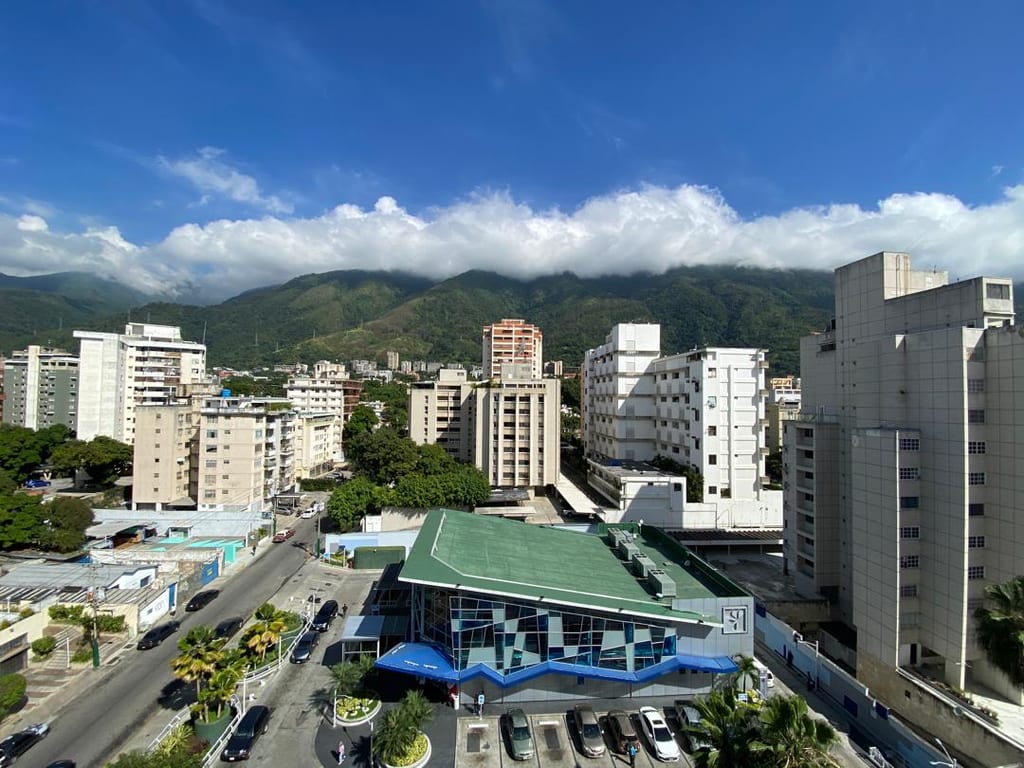 Apartamento en Los Palos Grandes, Caracas - 1