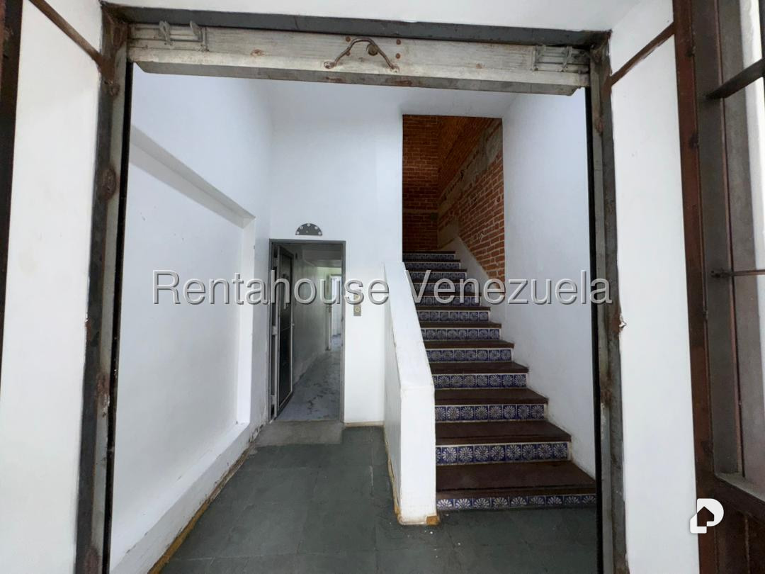 Local comercial en Alta Florida, Caracas – 27