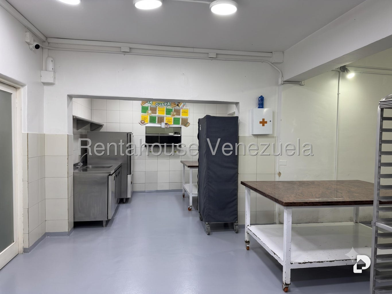 Local comercial en Alta Florida, Caracas – 11