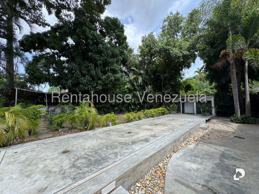 Local comercial en Alta Florida, Caracas – 25