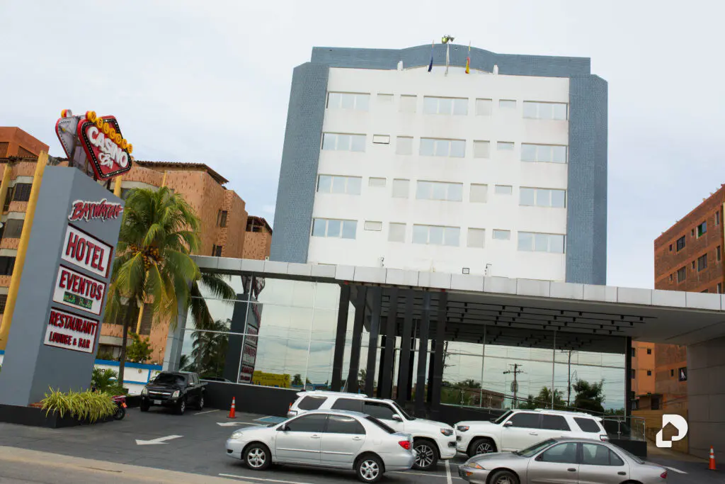 Edificio en Tucacas – 24