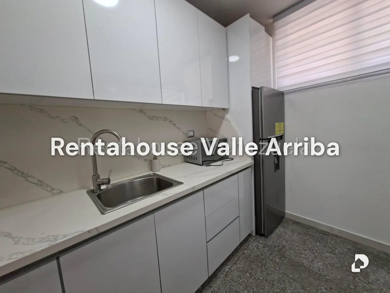 Apartamento en Los Palos Grandes, Caracas – 5
