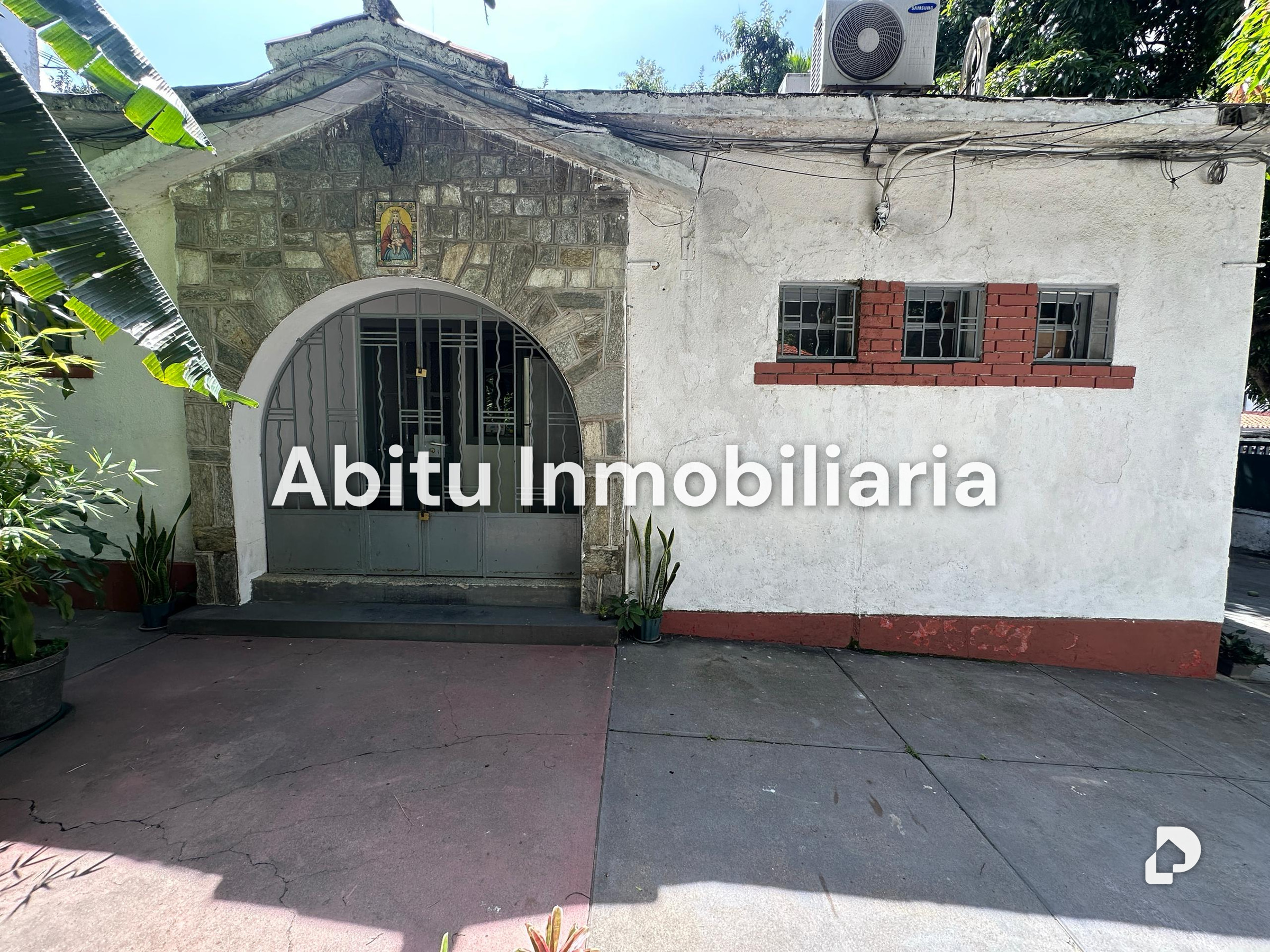 Casa en Los Palos Grandes, Caracas – 5
