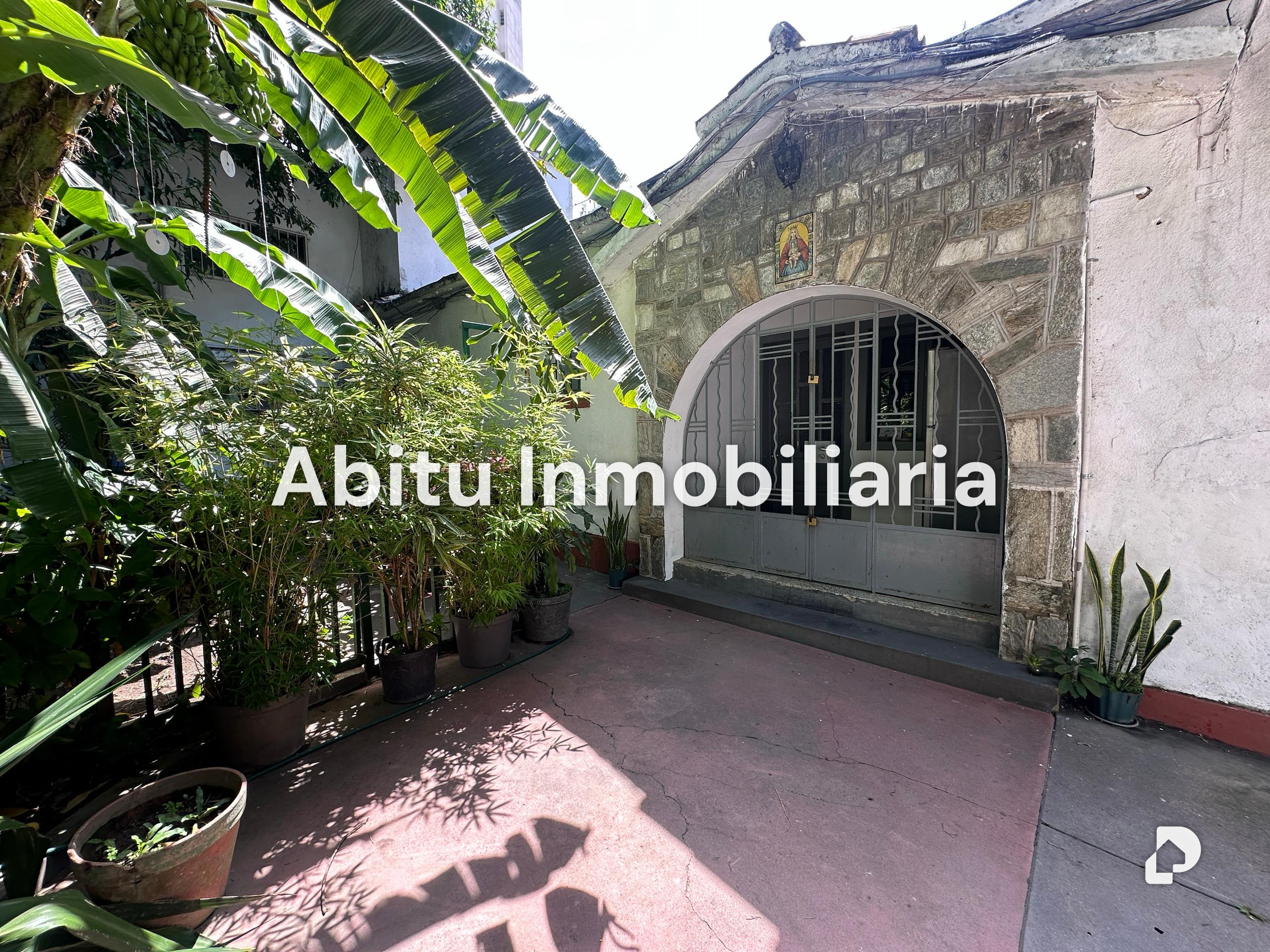 Casa en Los Palos Grandes, Caracas – 6