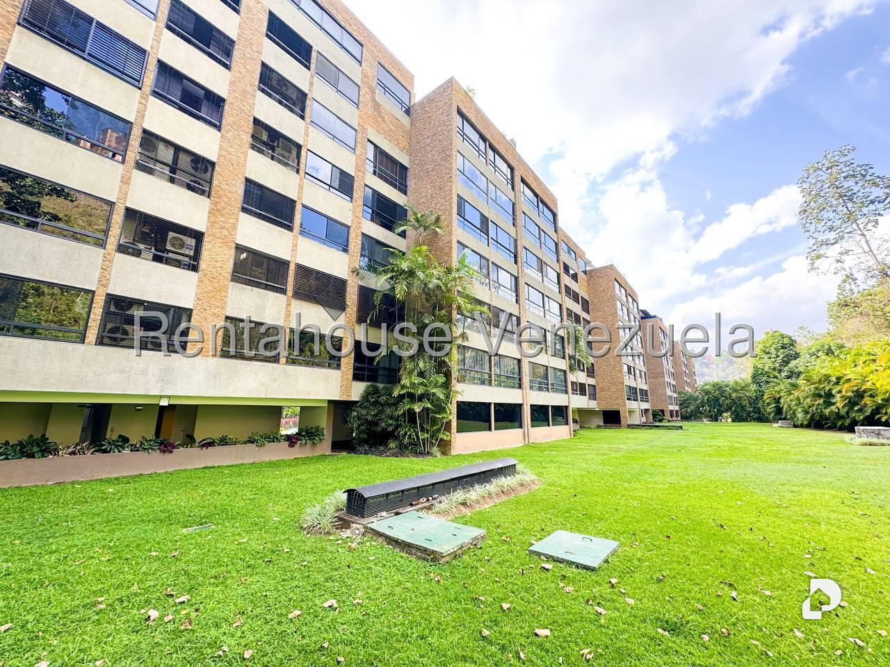 Apartamento en Lomas de La Lagunita, Caracas