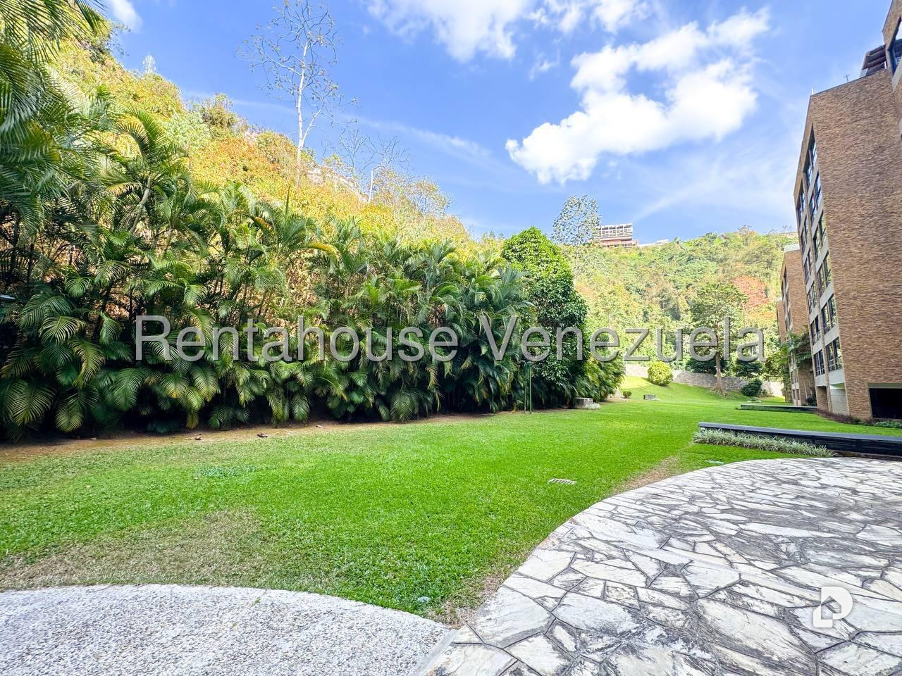 Apartamento en Lomas de La Lagunita, Caracas
