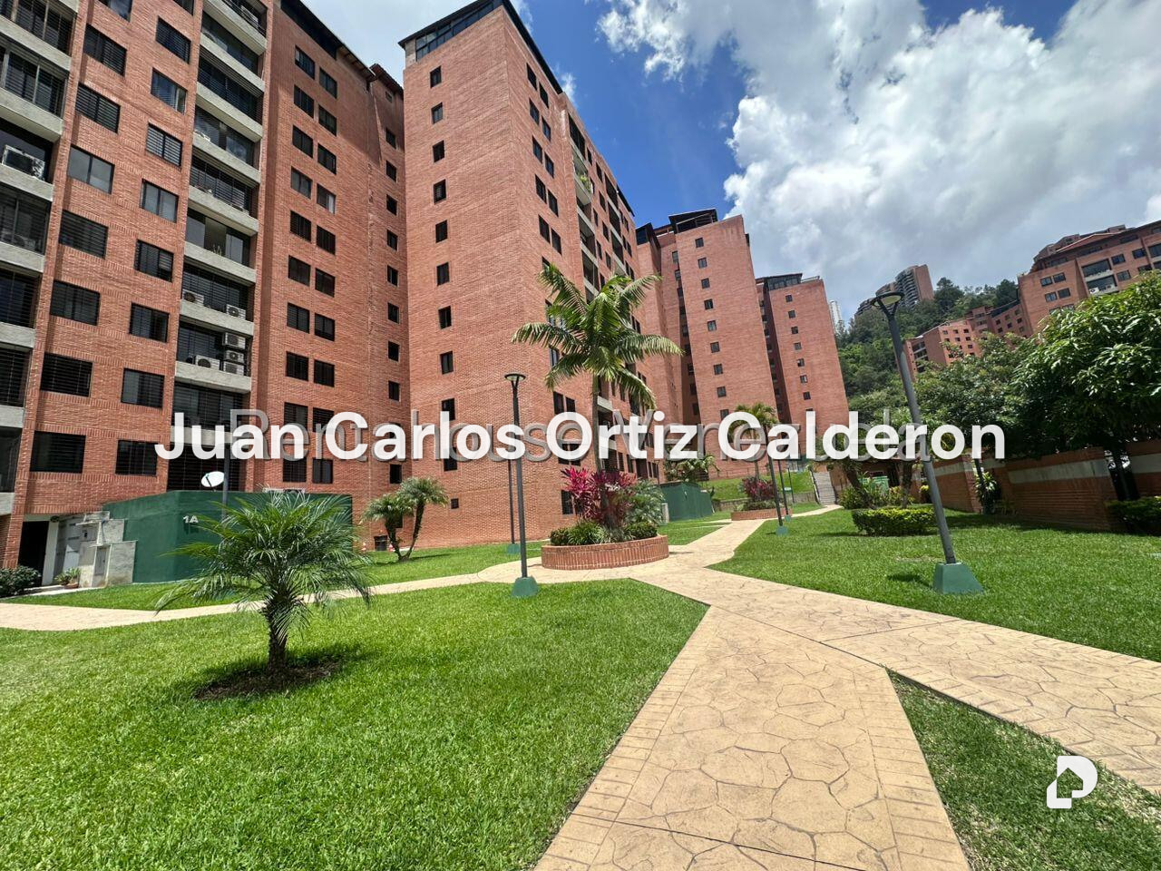 Apartamento en Colinas de La Tahona, Caracas – 1