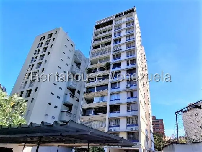 Apartment in La Florida, Caracas - 1