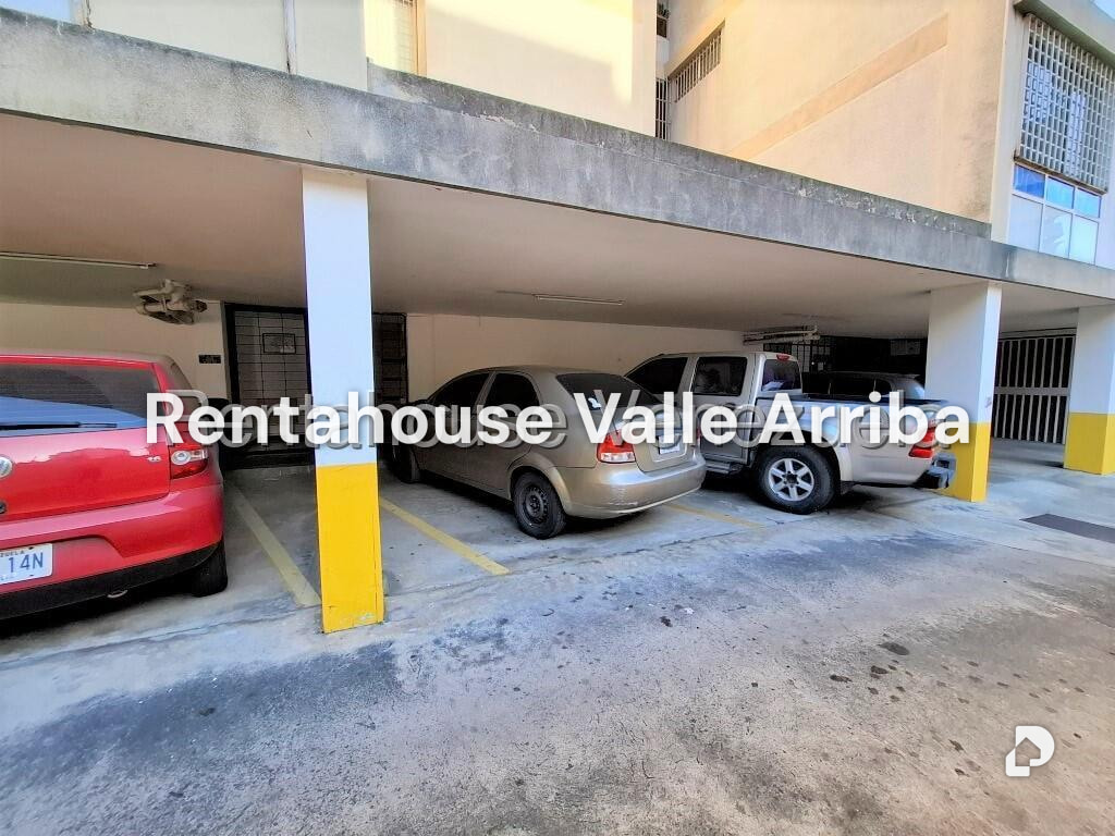 Apartamento en La Florida, Caracas – 30