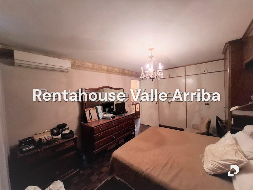 Apartamento en La Florida, Caracas – 23