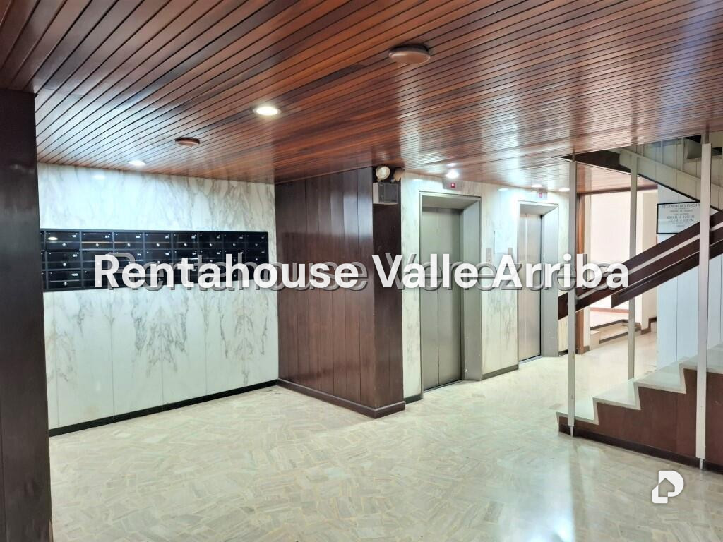 Apartamento en La Florida, Caracas – 3