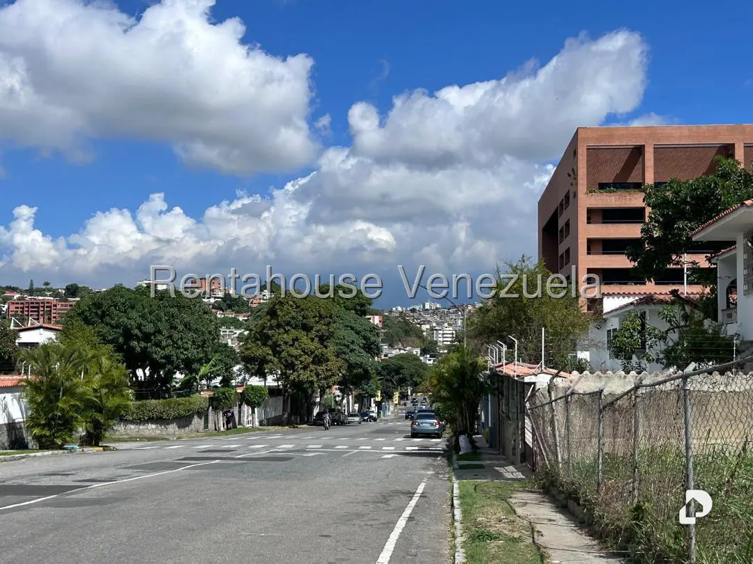 Casa en Sorocaima, Caracas – 17