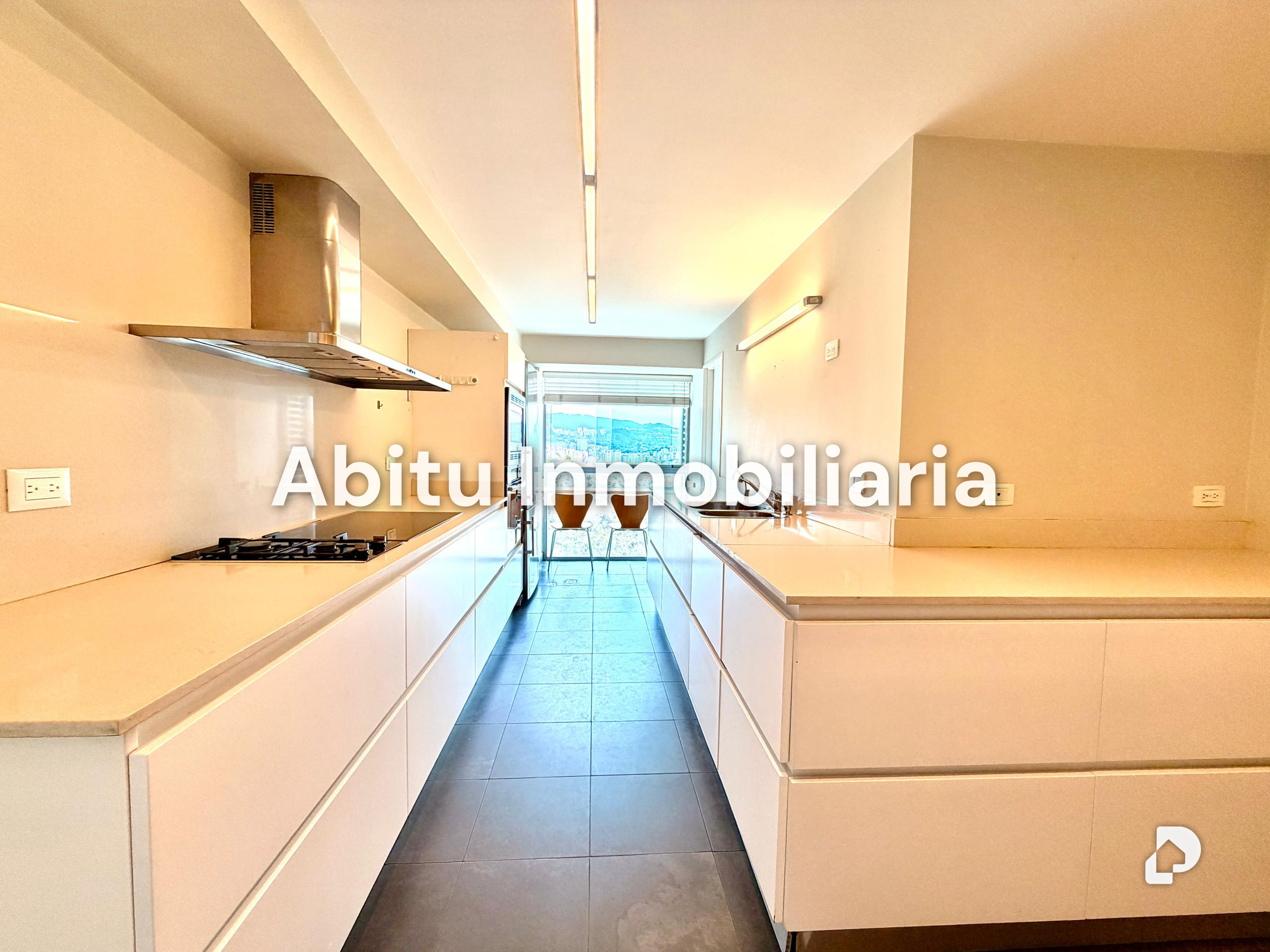 Apartamento en Lomas de Las Mercedes, Caracas – 9