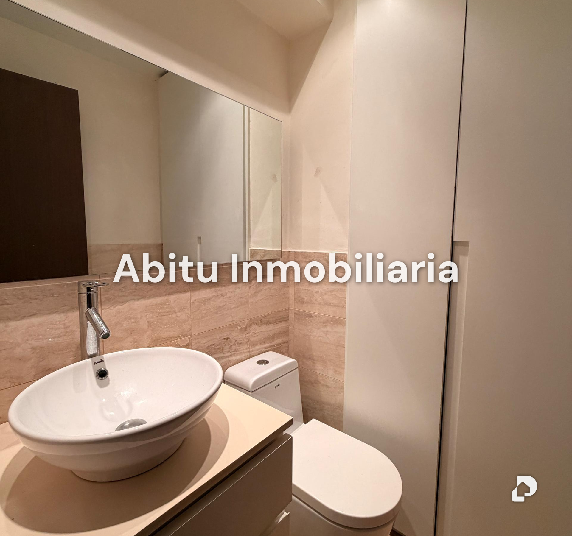 Apartamento en Lomas de Las Mercedes, Caracas – 15