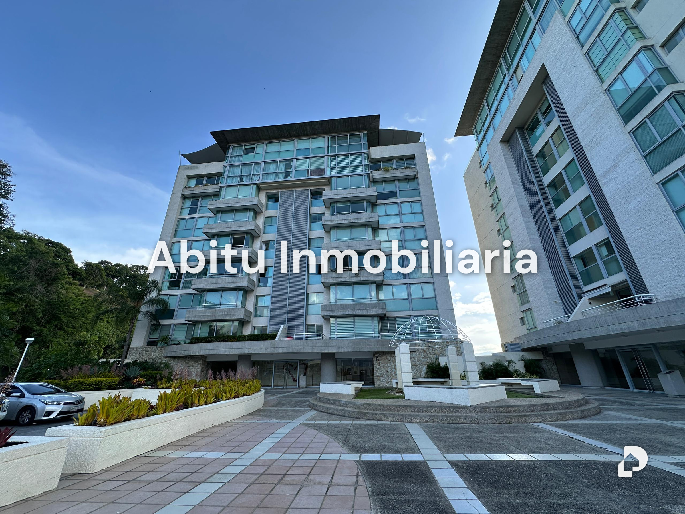 Apartamento en Lomas de Las Mercedes, Caracas – 1