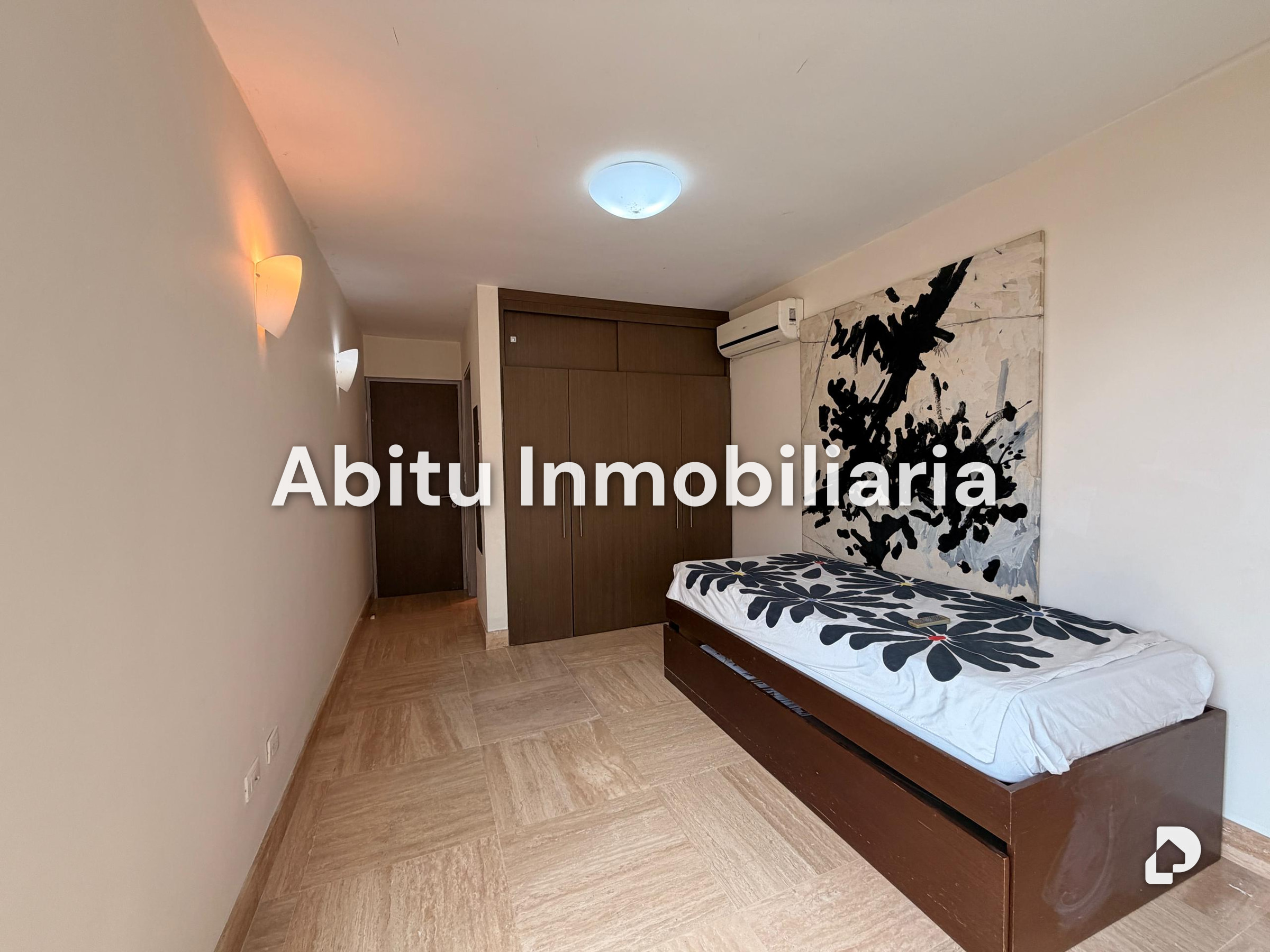 Apartamento en Lomas de Las Mercedes, Caracas – 12