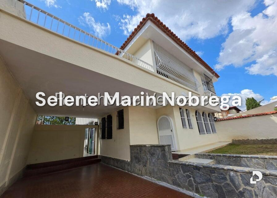 Casa en Macaracuay, Caracas – 3