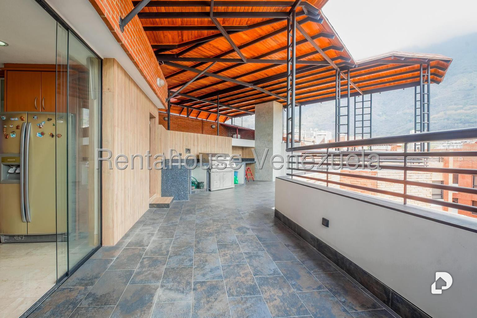Penthouse en Santa Eduvigis, Caracas