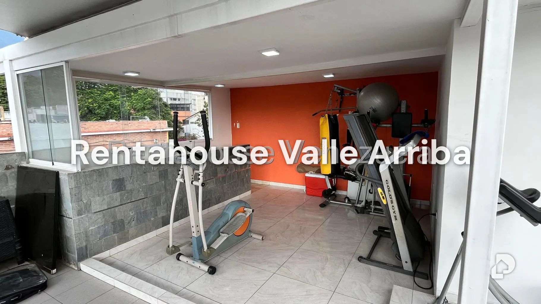 House in Campo Claro, Caracas – 21