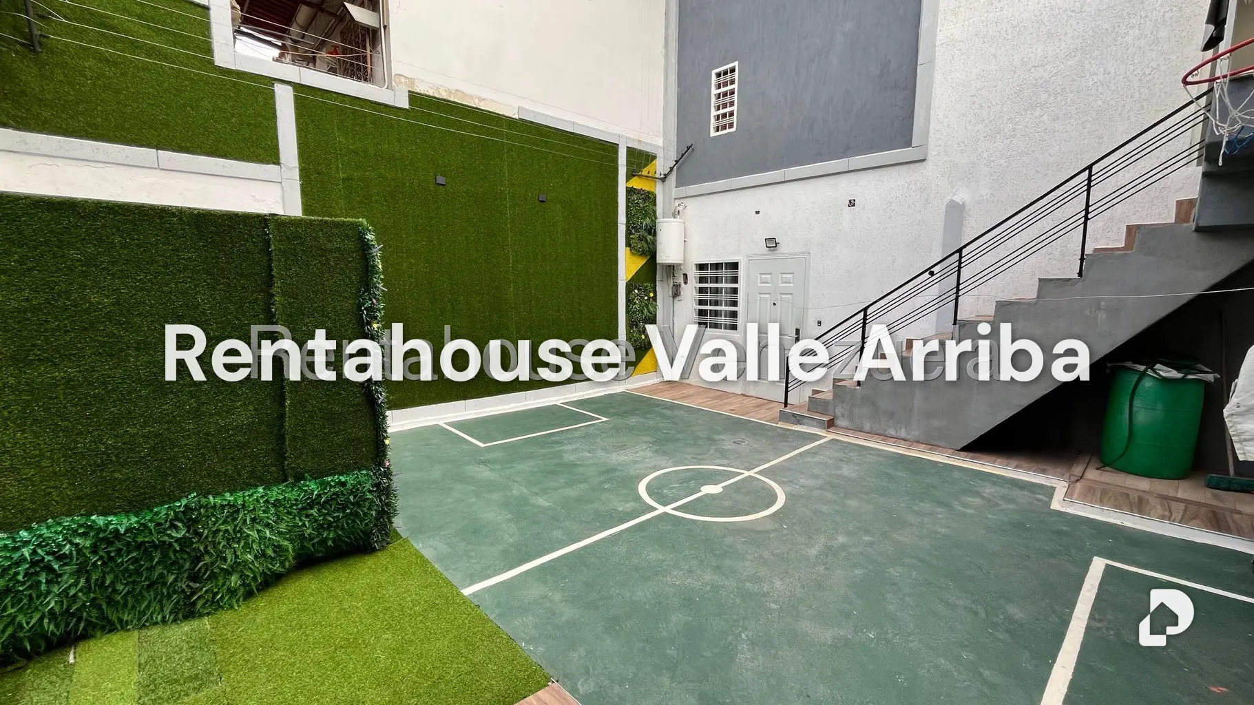 House in Campo Claro, Caracas – 27