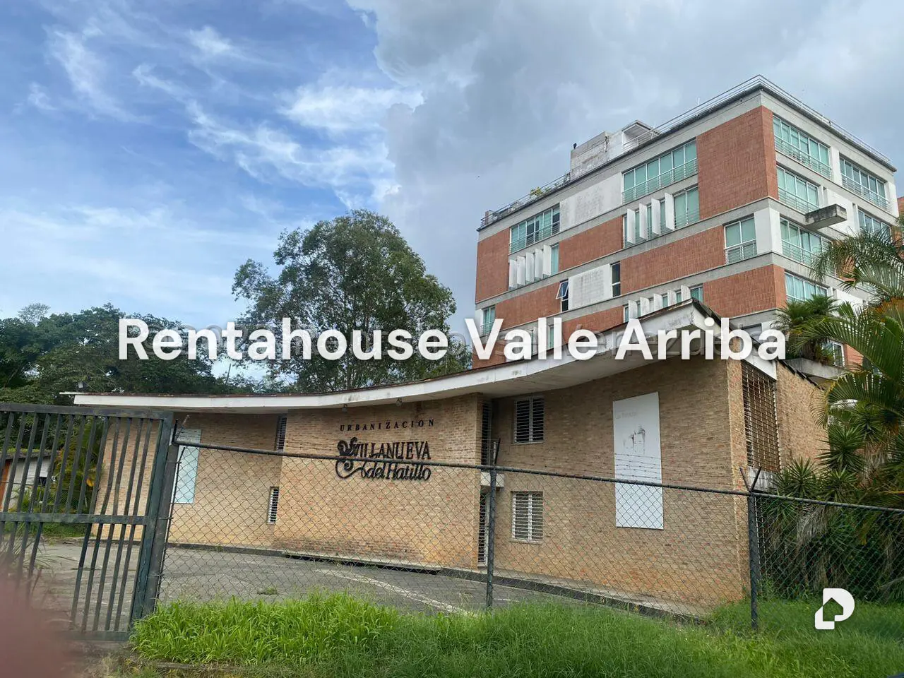Terreno en Villa Nueva Hatillo, Caracas – 1