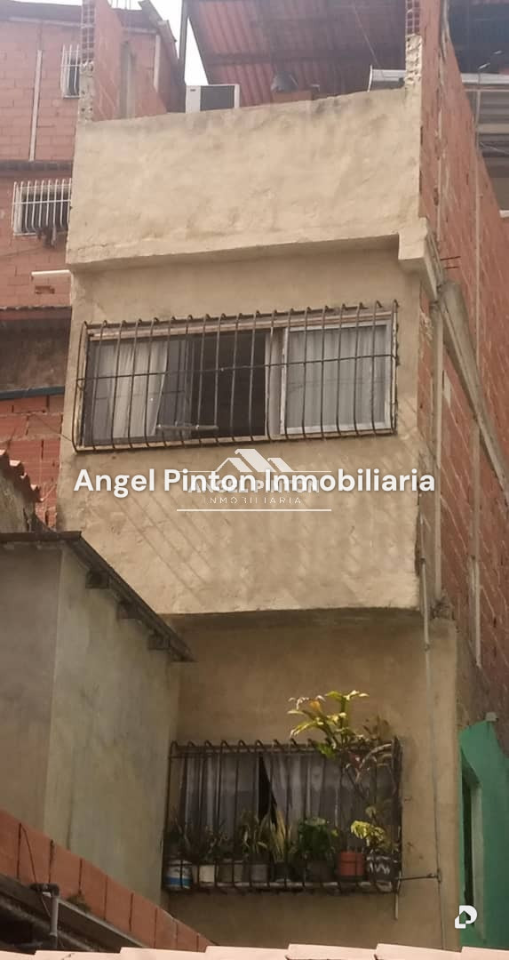 Casa en El Paraíso, Caracas – 2