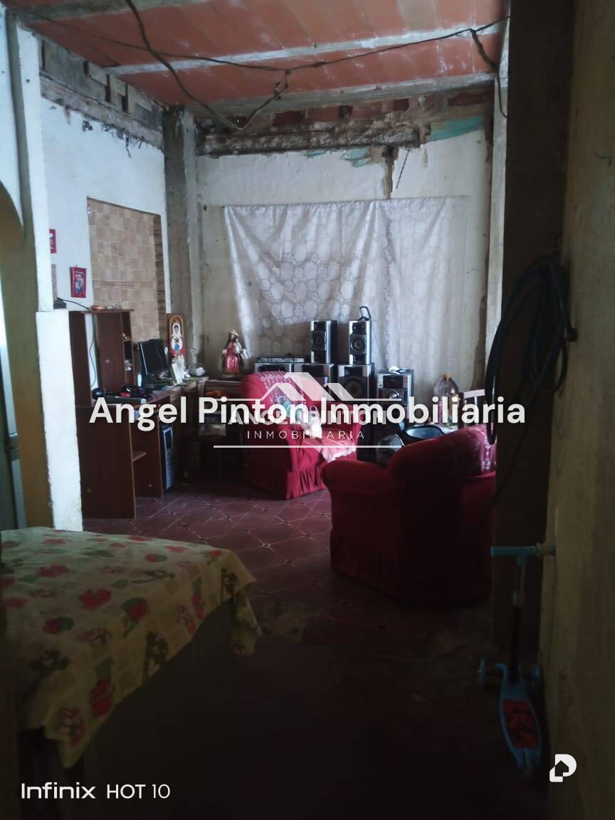 Casa en El Paraíso, Caracas – 10