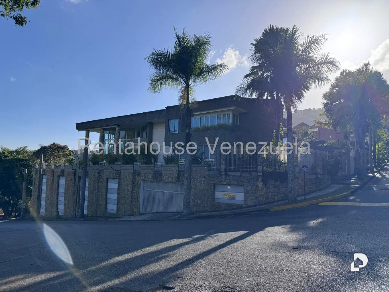 Casa en Oripoto, Caracas – 3