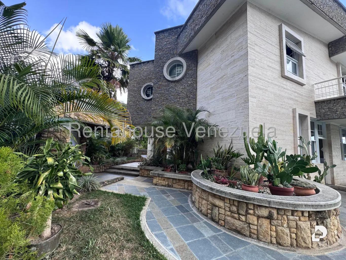 Casa en Oripoto, Caracas – 10