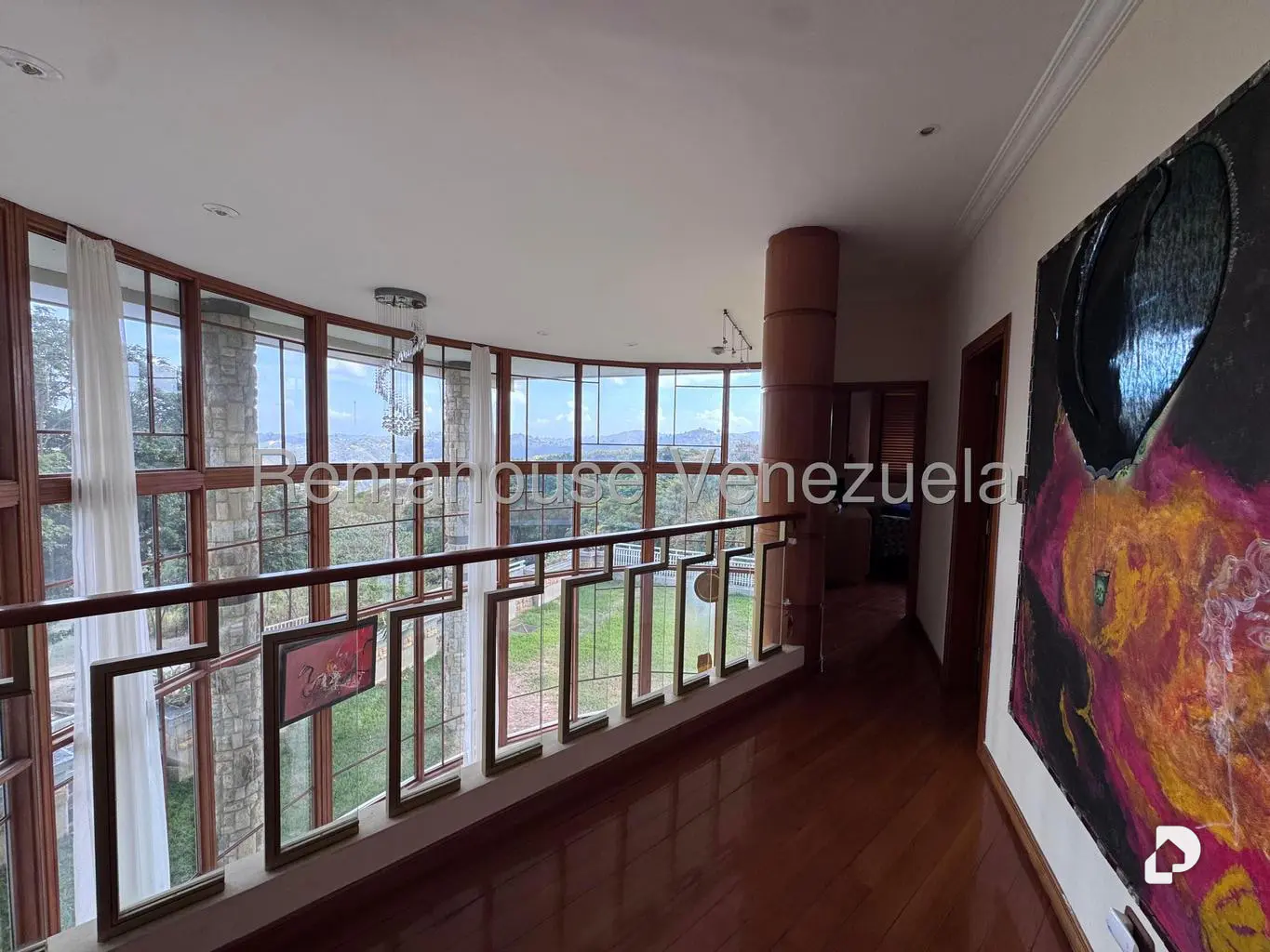 Casa en Oripoto, Caracas – 26