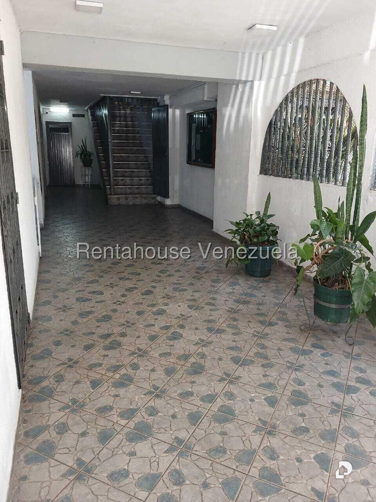 Apartamento en El Valle, Caracas – 4