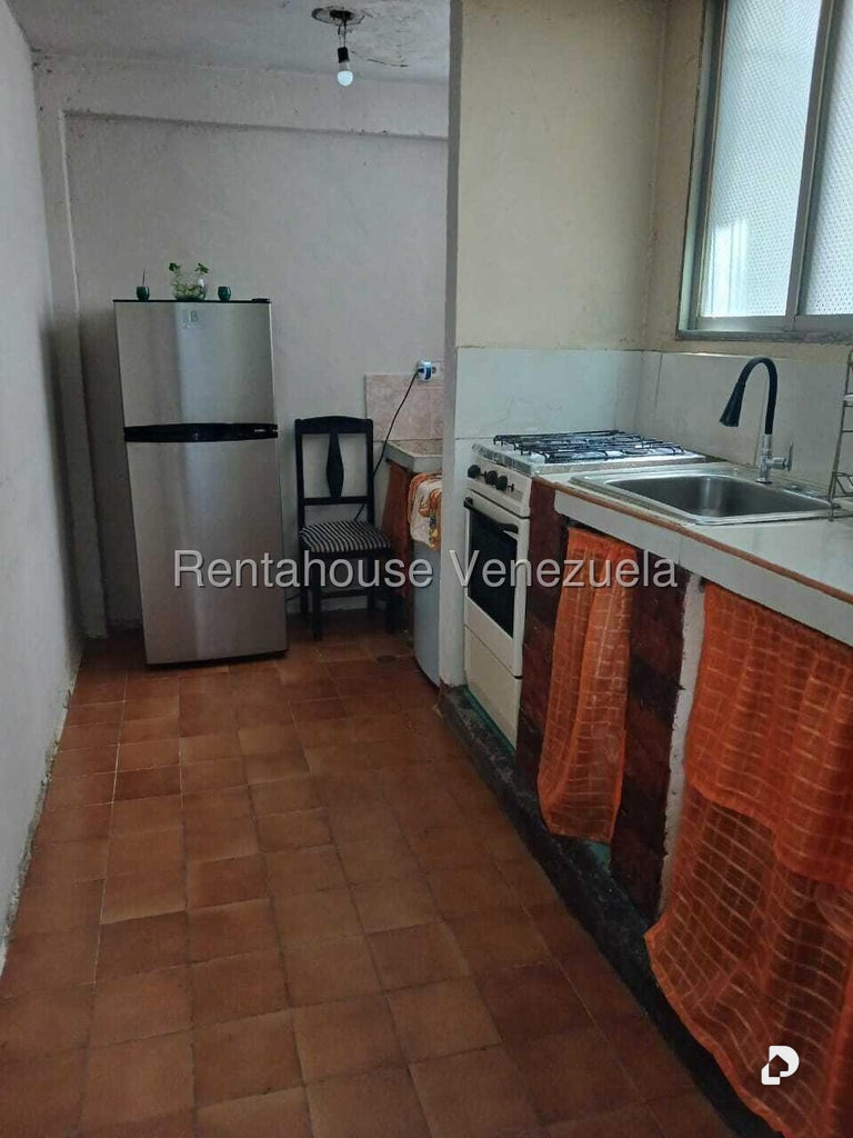 Apartamento en El Valle, Caracas – 6